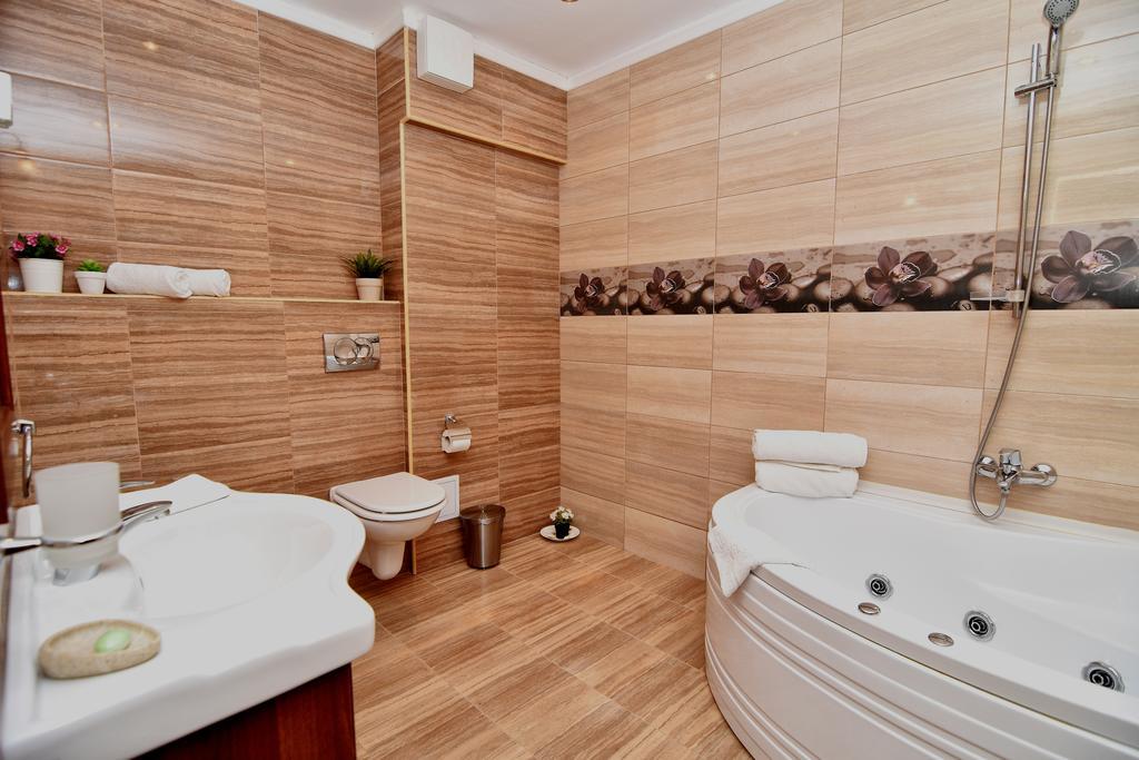 Boutique Vila White Duchess Navodari Exterior photo