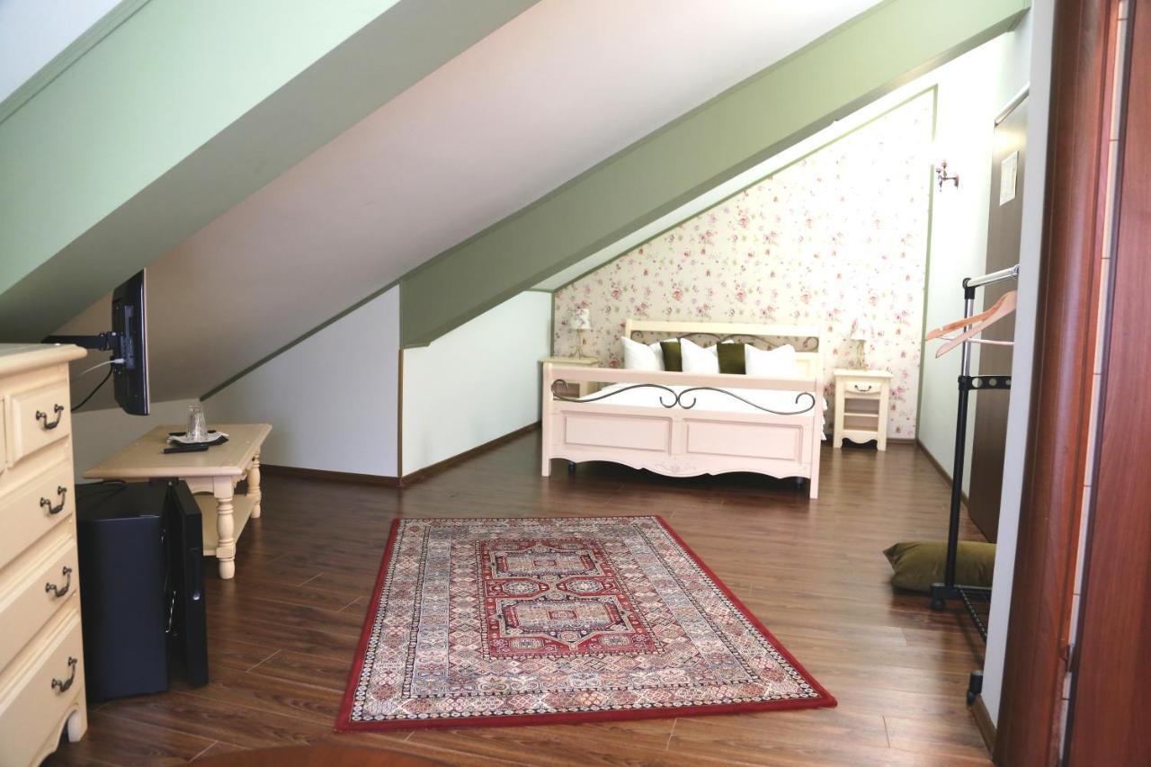 Boutique Vila White Duchess Navodari Exterior photo